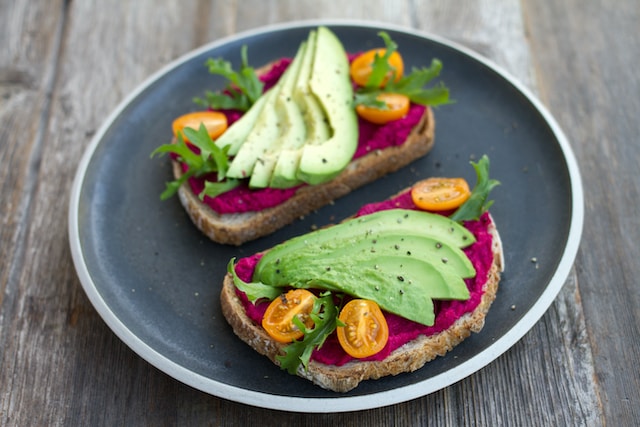 slides of bread with veggies